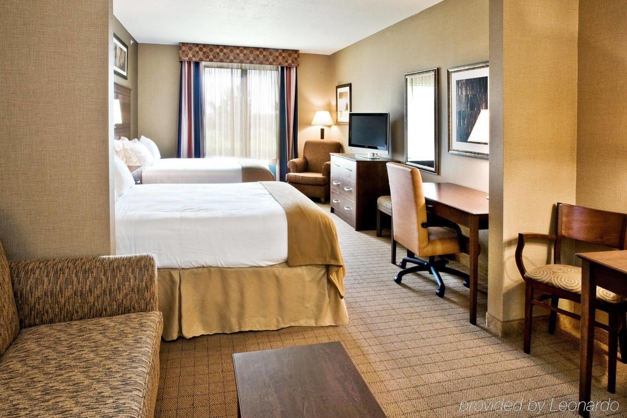 Holiday Inn Express Hotel&Suites Lake Placid, an IHG Hotel Habitación foto